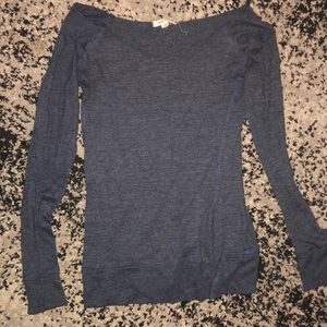 Thin but warm long sleeve top